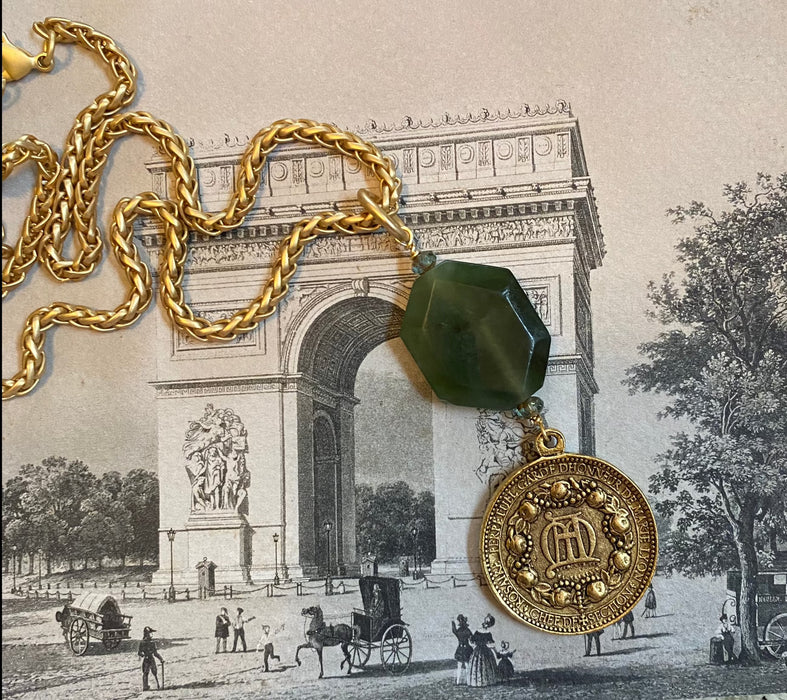Queen Medal with Jade stone Necklace