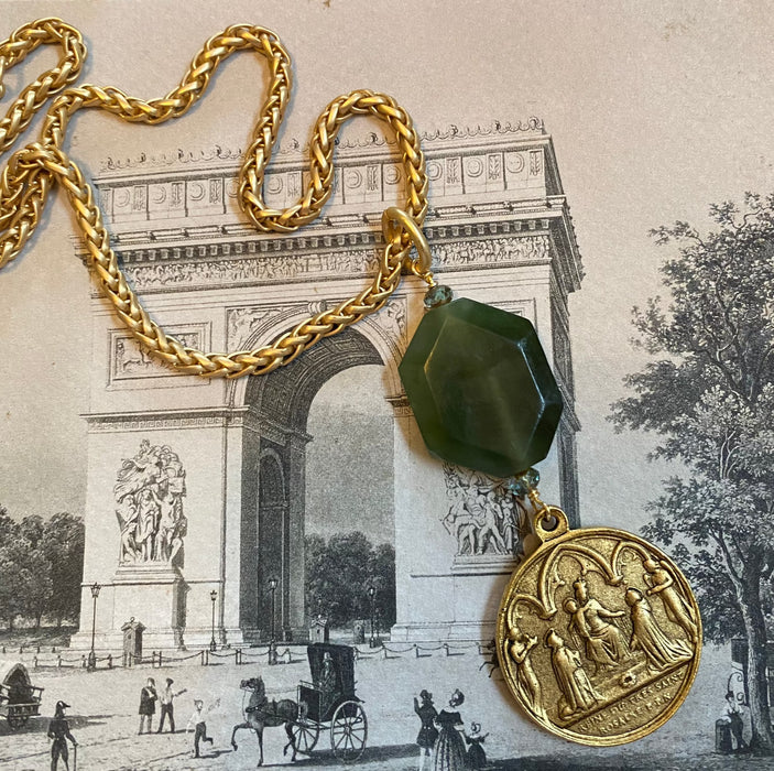 Queen Medal with Jade stone Necklace