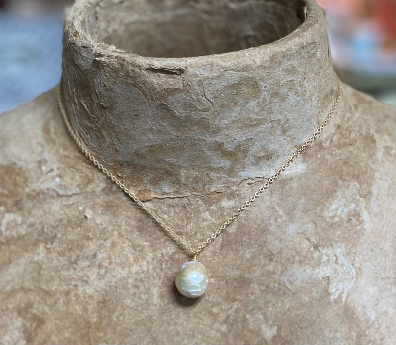Single South Sea Pearl Necklace